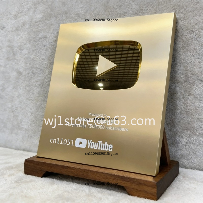 Индивидуальная медаль, персона – обзор и цена Esports Gaming Trophy
